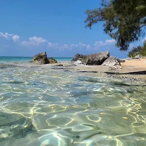 Beach Villas *** Coral Harbour