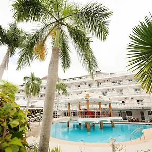 *** Hotel Clarkk Renaissance Philippines