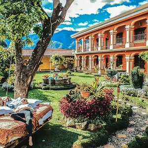**** Hotel Socialtel Guatemala